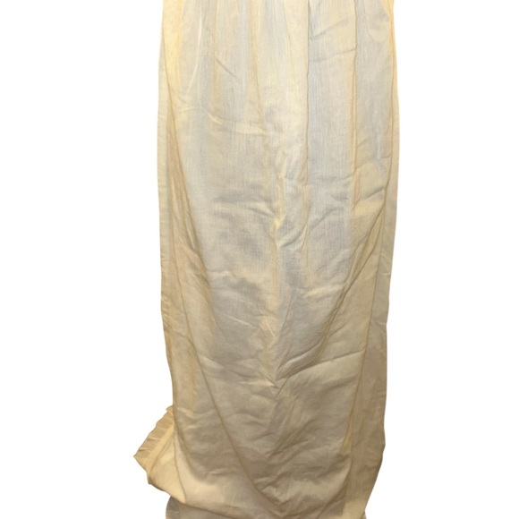 VENUS Ivory Crochet Maxi Dress - Picture 4 of 16